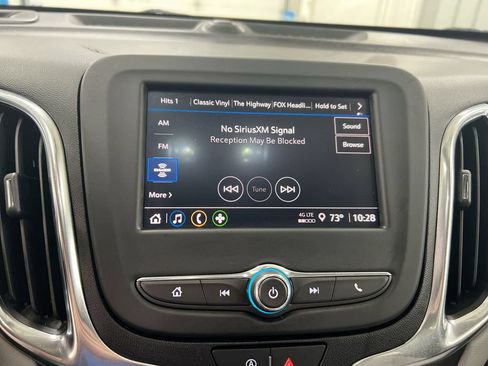 Used 2022 Chevrolet Equinox LS AWD/4WD image 14