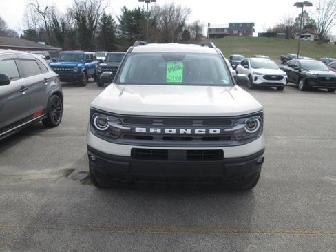 Used 2024 Ford Bronco Sport Big Bend w/ Convenience Package image 3