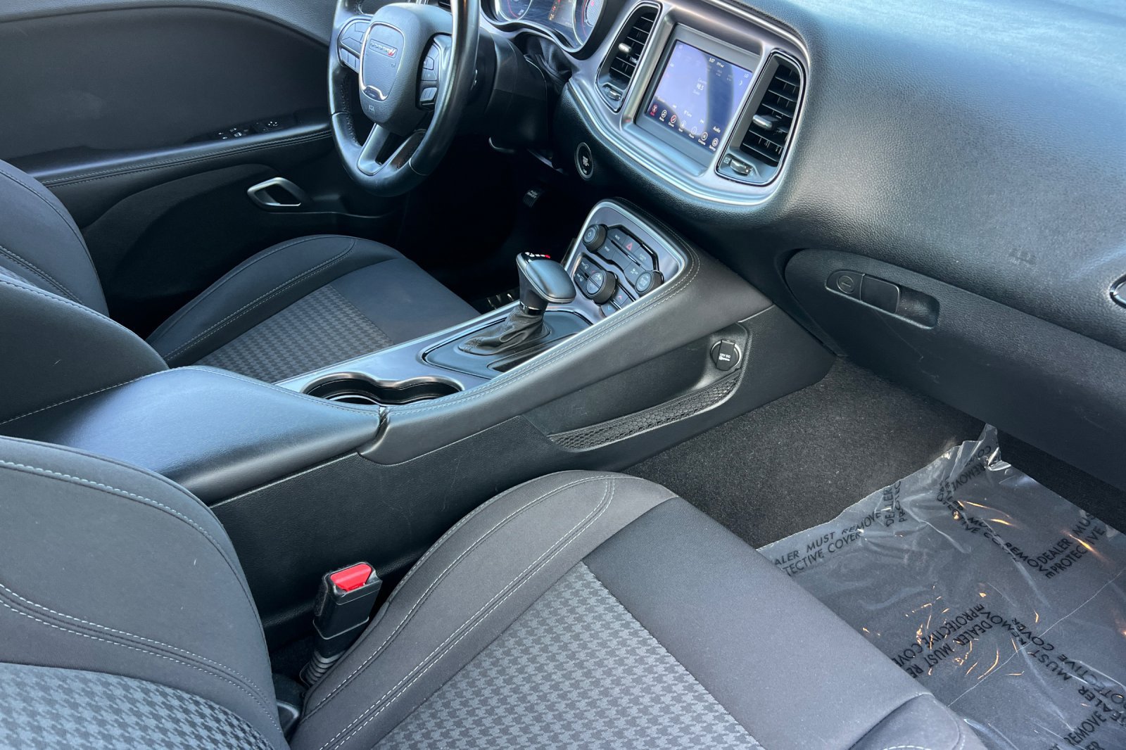 Used 2019 Dodge Challenger SXT RWD image 15
