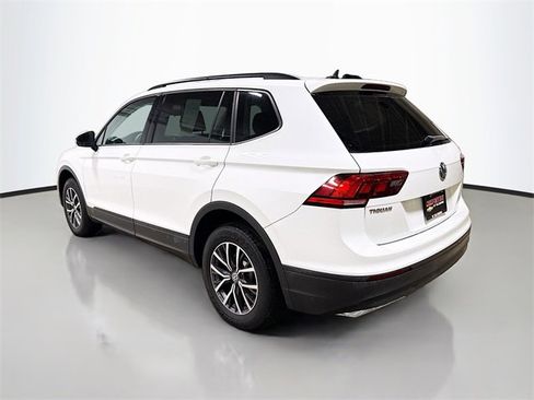 Used 2021 Volkswagen Tiguan S image 9