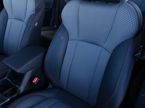 Used 2021 Subaru Forester Sport image 8