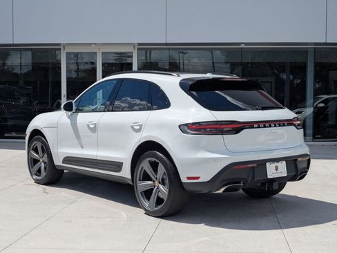 New 2026 Porsche Macan AWD/4WD image 3
