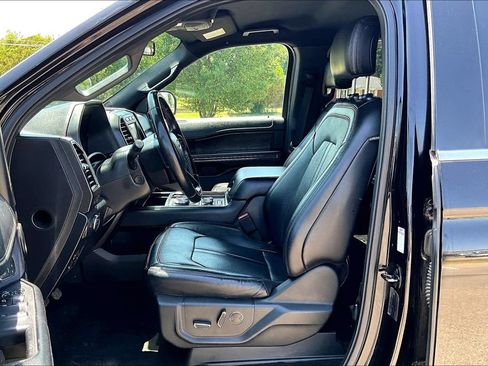 Used 2019 Ford Expedition Max Limited AWD/4WD image 25