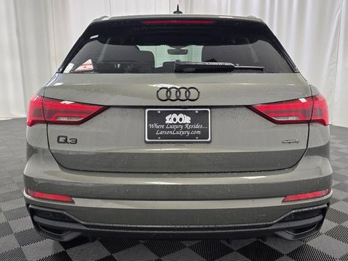 New 2025 Audi Q3 2.0T Premium image 5