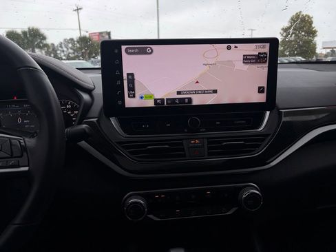 Certified 2024 Nissan Altima 2.5 SR w/ SR Premium Package image 20