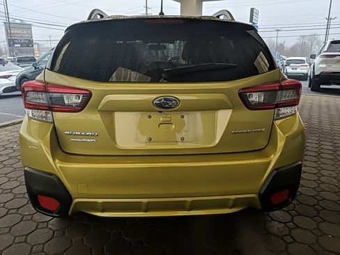 Used 2023 Subaru Crosstrek 2.0i image 6