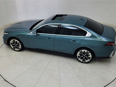 Used 2025 BMW 540i xDrive 540i xDrive image 78