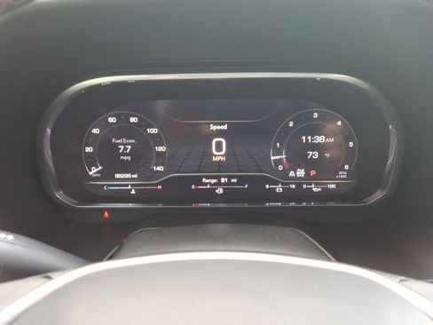 Used 2023 GMC Yukon AT4 w/ AT4 Premium Package AWD/4WD image 14