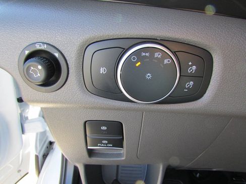 Used 2026 Ford Transit 350 XLT RWD image 28
