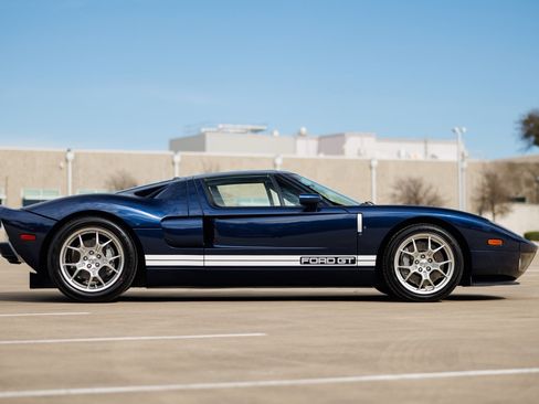 Used 2006 Ford GT 4 Option 1 OWNER FROM NEW image 14