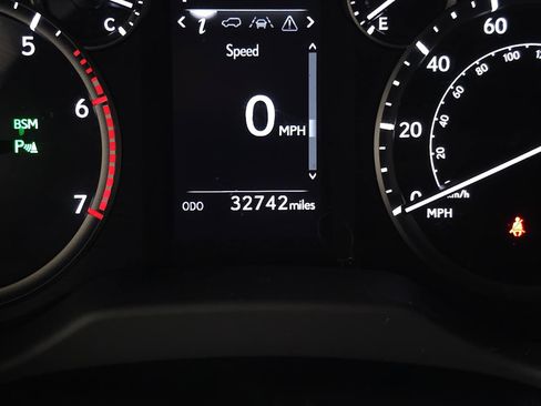 Used 2023 Lexus GX 460 Premium AWD/4WD image 22