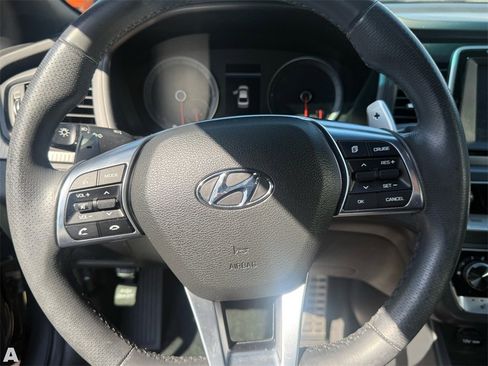 Used 2018 Hyundai Sonata Sport image 10