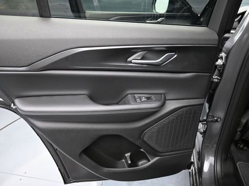 New 2026 Jeep Grand Cherokee Laredo X AWD/4WD image 25