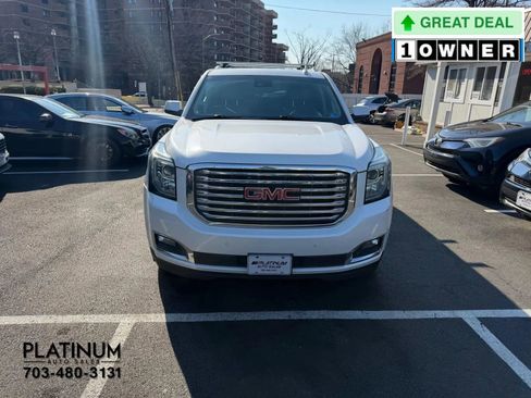 Used 2018 GMC Yukon XL SLT w/ Premium Edition image 4
