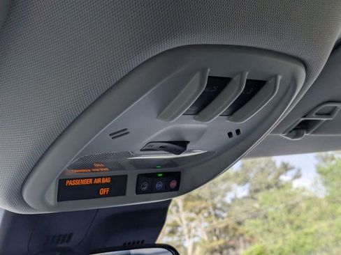 New 2026 Chevrolet Trax LT w/ Sunroof Package FWD image 21