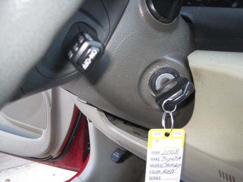 Used 2008 Toyota Camry LE image 33