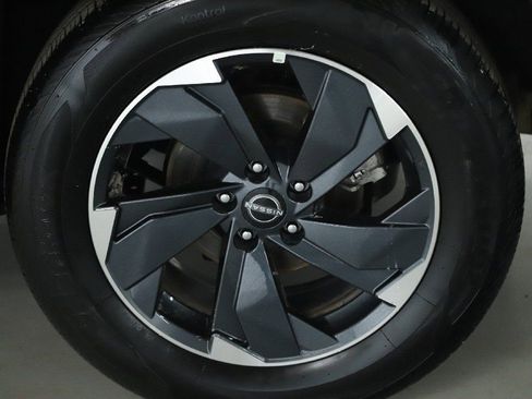 Certified 2026 Nissan Rogue SV w/ Cold Weather Package image 39