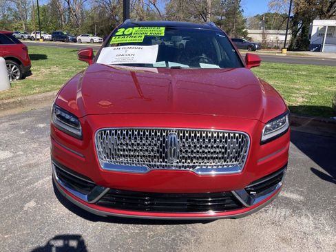 Used 2020 Lincoln Nautilus Reserve w/ Equipment Group 202A image 12