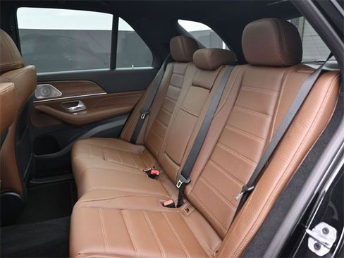 New 2026 Mercedes-Benz GLE 580 4MATIC image 10