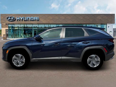 New 2026 Hyundai Tucson Blue SE AWD/4WD image 3