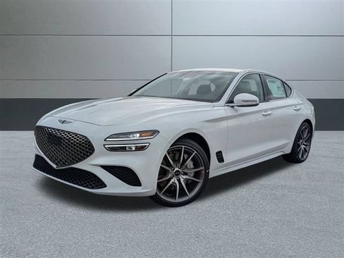 Used 2025 Genesis G70 2.5T RWD image 1
