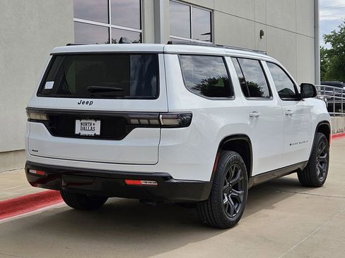 New 2026 Jeep Grand Wagoneer Limited AWD/4WD image 3