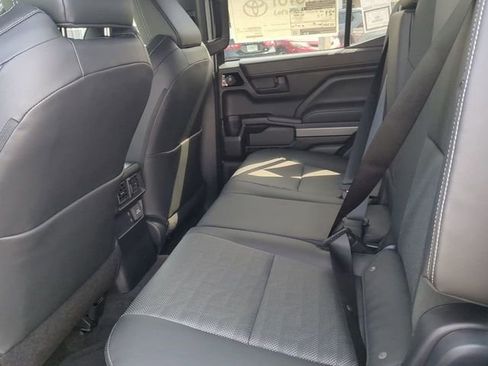 New 2026 Toyota 4Runner TRD Off-Road Premium AWD/4WD image 14