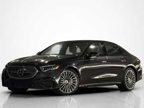 New 2026 Mercedes-Benz E 450 4MATIC Sedan image 1
