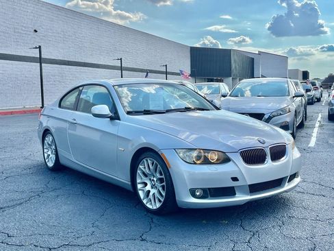 Used 2010 BMW 328i Coupe RWD image 4
