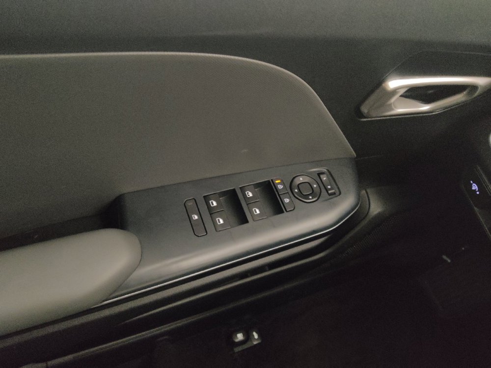 Used 2025 Kia K4 FWD image 27