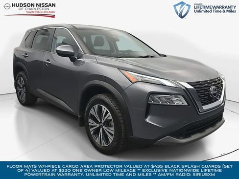 Used 2023 Nissan Rogue SV image 1