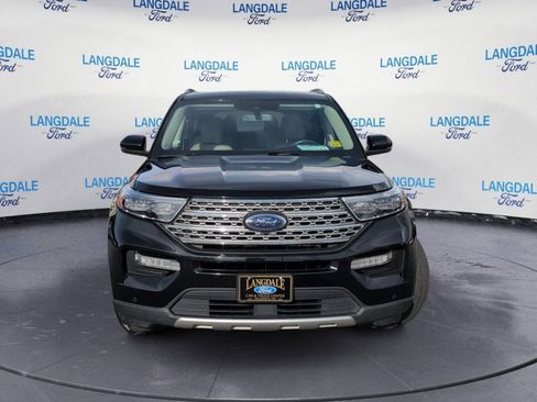 Used 2022 Ford Explorer Limited w/ Equipment Group 301A RWD image 12