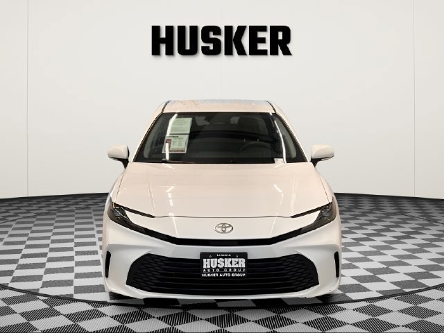 Used 2025 Toyota Camry LE FWD image 3