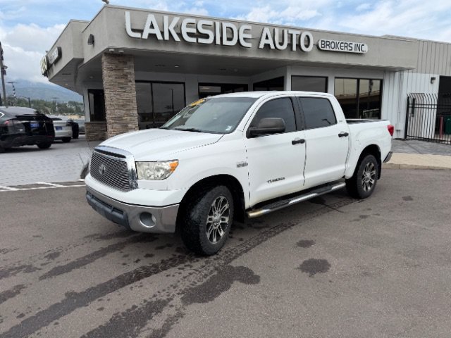 Used 2013 Toyota Tundra 4x4 CrewMax w/ SR5 Pkg image 2