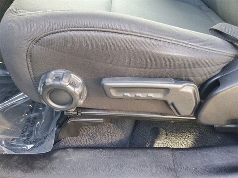 Used 2021 Jeep Wrangler Unlimited Sahara image 20