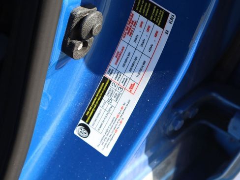 Used 2025 Nissan Sentra SV FWD image 28
