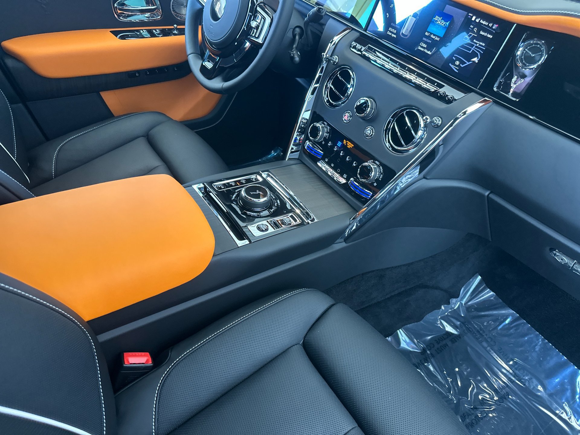 Used 2027 Rolls-Royce Cullinan AWD/4WD image 16