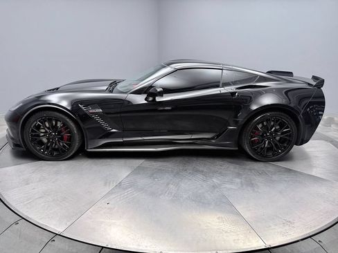 Used 2016 Chevrolet Corvette Z06 w/ 2LZ Preferred Equipment Group RWD image 8