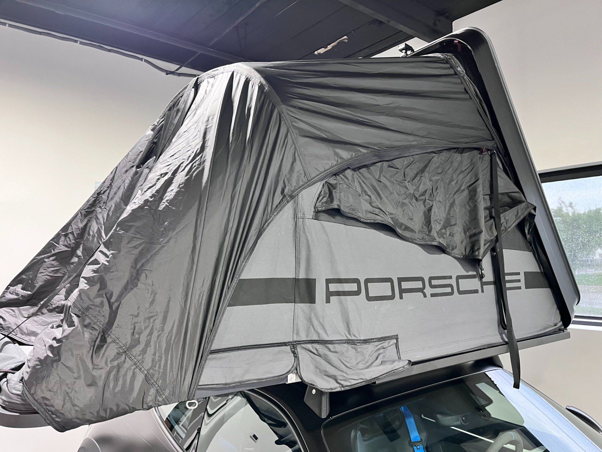Used 2024 Porsche 911 Dakar AWD/4WD image 62