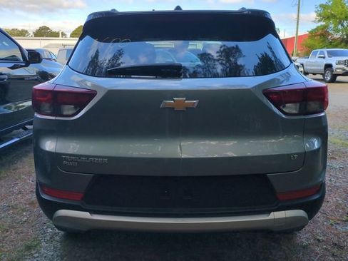 Used 2025 Chevrolet TrailBlazer LT AWD/4WD image 7