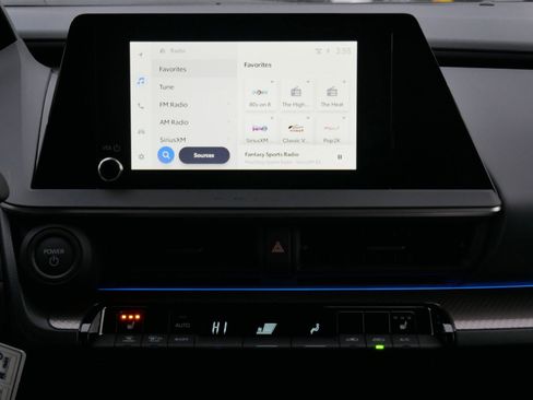 New 2026 Toyota Prius XLE image 9