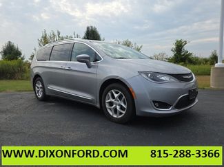Used 2017 Chrysler Pacifica Touring-L Plus w/ Advanced Safetytec Group image 1