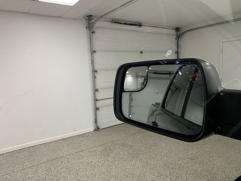 Used 2023 RAM 1500 Laramie AWD/4WD image 56