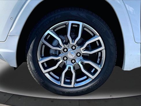 Used 2022 GMC Terrain Denali w/ Denali Premium Package AWD/4WD image 30