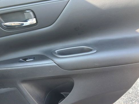 Used 2017 Nissan Altima 2.5 S w/ Interior Lighting Package FWD image 29