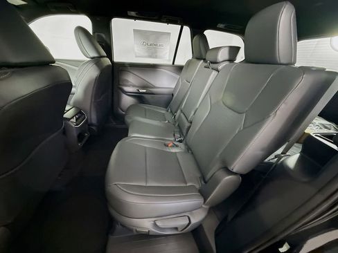New 2026 Lexus TX 350 AWD image 17