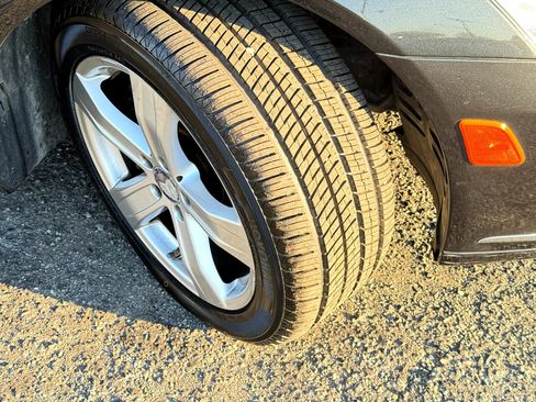 Used 2011 Mercedes-Benz S 550 4MATIC image 95