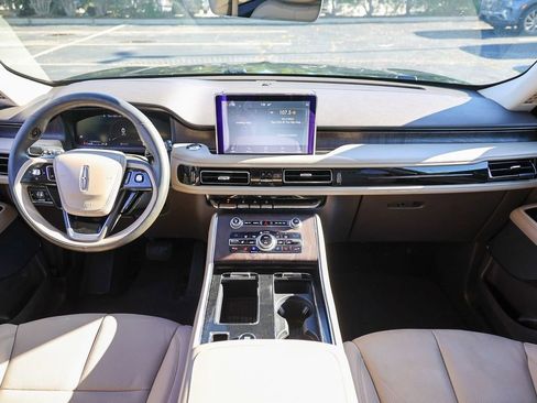 Used 2020 Lincoln Aviator Reserve w/ Elements Package Plus RWD image 6