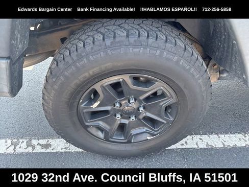 Used 2012 Jeep Wrangler Unlimited Rubicon w/ Dual Top Group AWD/4WD image 7