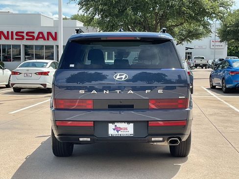 Used 2025 Hyundai Santa Fe SEL AWD/4WD image 5